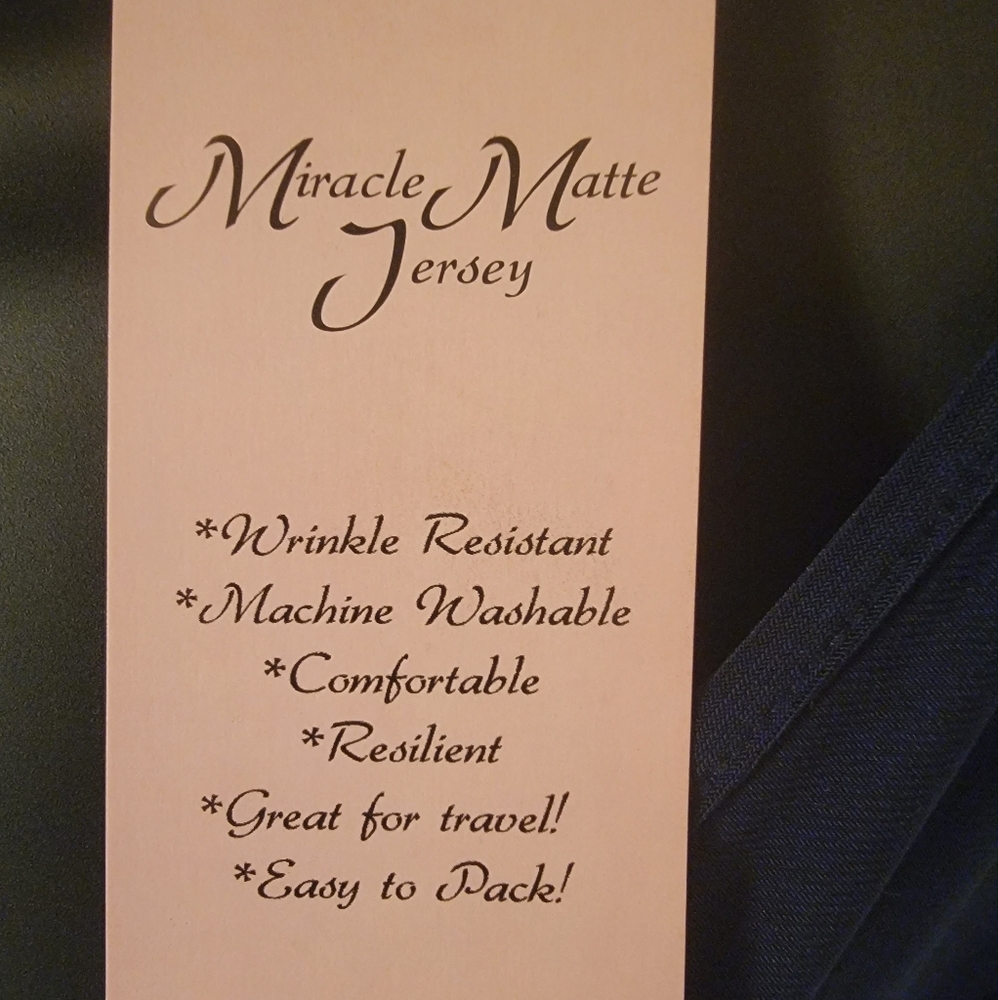 Top - Picture 4 of 8